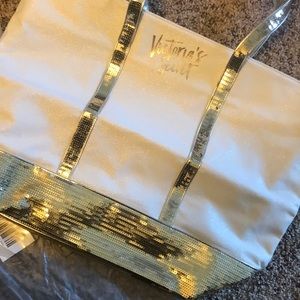 Brand new sequence Victoria secret tote
